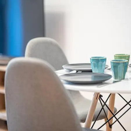 Blue Chili 23 - Modern, Zentral, Mit Balkon Magdeburg