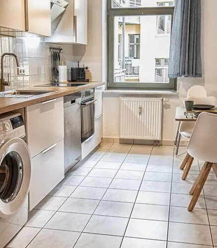 Blue Chili 23 - Modern, Zentral, Mit Balkon アパート マクデブルク