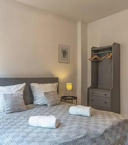 Blue Chili 23 - Modern, Zentral, Mit Balkon マクデブルク